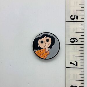 🎈5/$10🎈 PINS..PATCHES..CROC CHARMS.. Coraline..